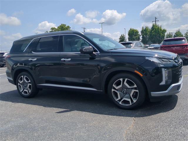 used 2024 Hyundai Palisade car, priced at $35,000