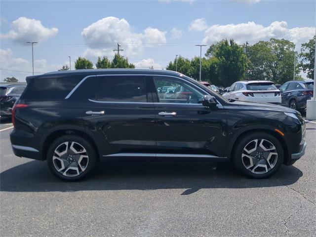 used 2024 Hyundai Palisade car, priced at $35,000