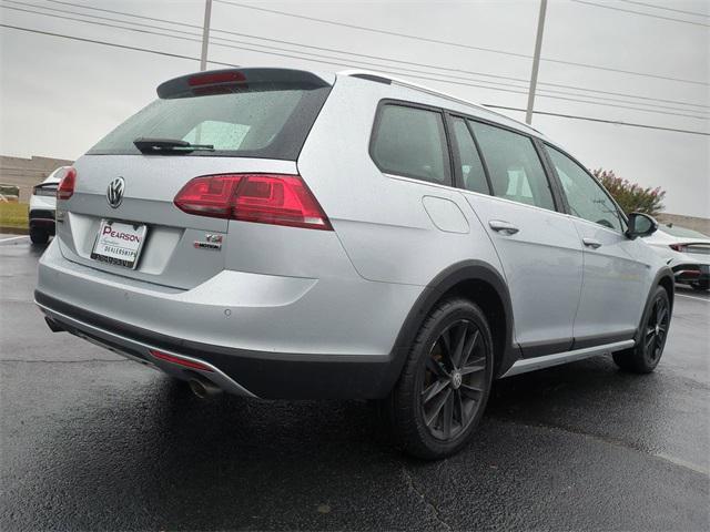 used 2017 Volkswagen Golf Alltrack car, priced at $11,000