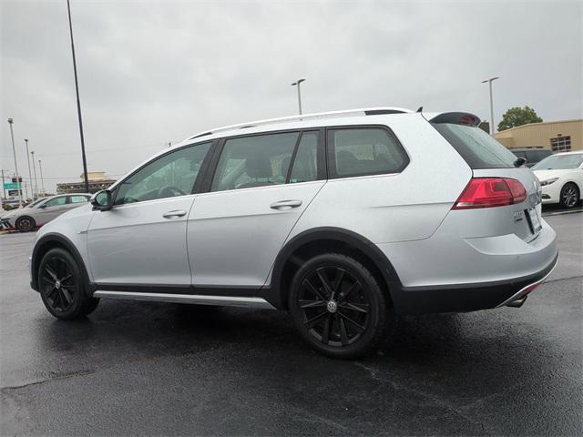 used 2017 Volkswagen Golf Alltrack car, priced at $11,000