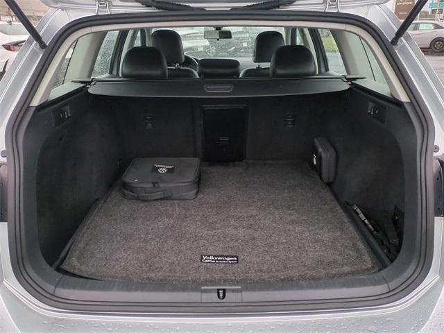 used 2017 Volkswagen Golf Alltrack car, priced at $11,000