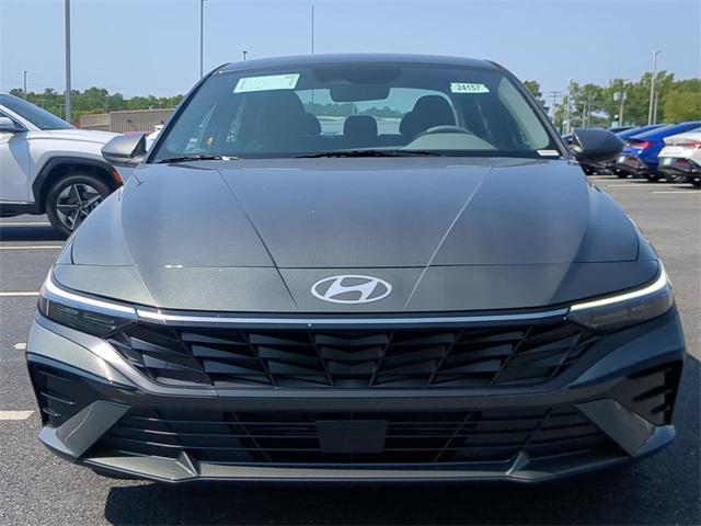new 2025 Hyundai Elantra car, priced at $25,935
