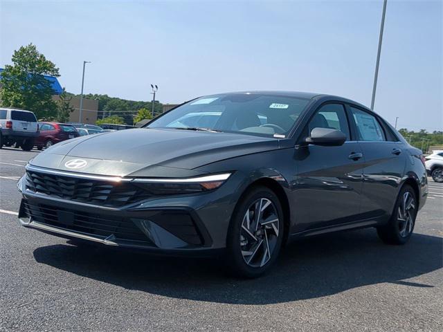 new 2025 Hyundai Elantra car, priced at $25,935