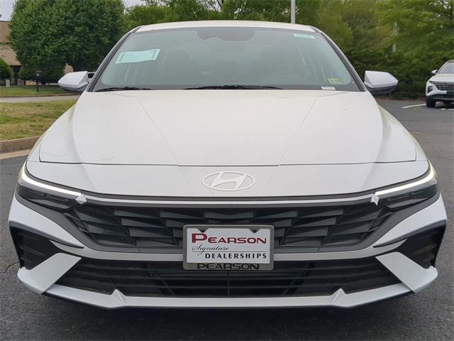 new 2025 Hyundai Elantra car, priced at $22,815