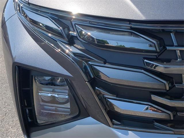 new 2025 Hyundai TUCSON Hybrid car, priced at $42,090