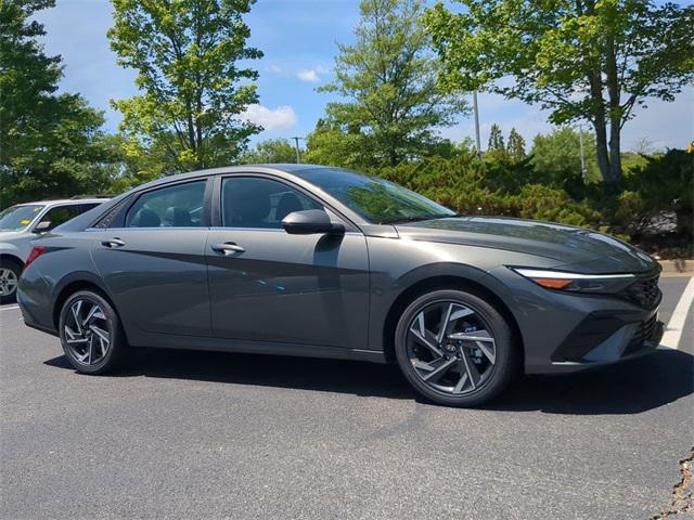 new 2025 Hyundai Elantra car, priced at $29,330