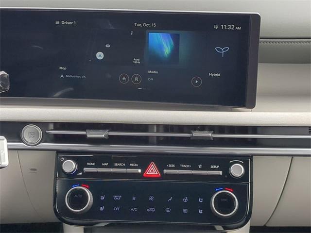 new 2025 Hyundai TUCSON Hybrid car, priced at $40,925