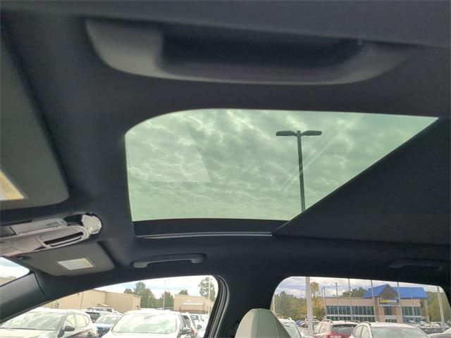 new 2025 Hyundai TUCSON Hybrid car, priced at $40,925