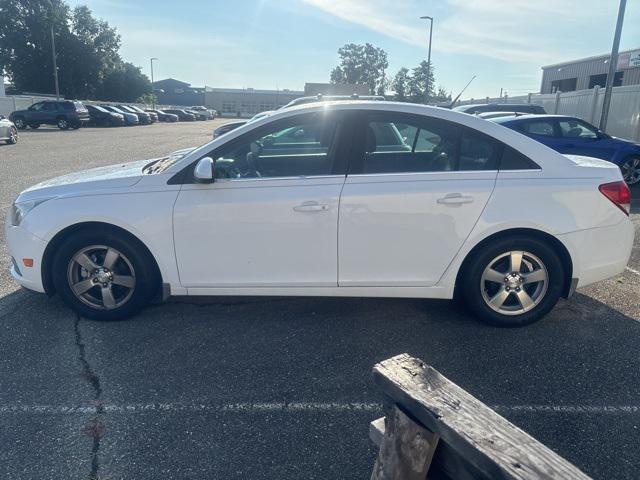 used 2014 Chevrolet Cruze car, priced at $8,900