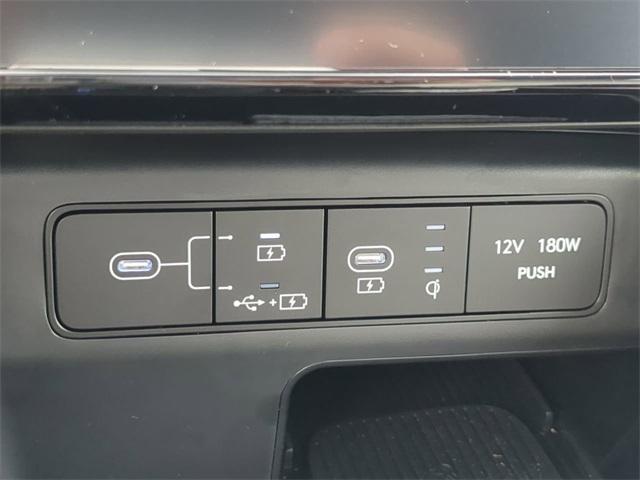 new 2025 Hyundai Tucson car, priced at $31,884