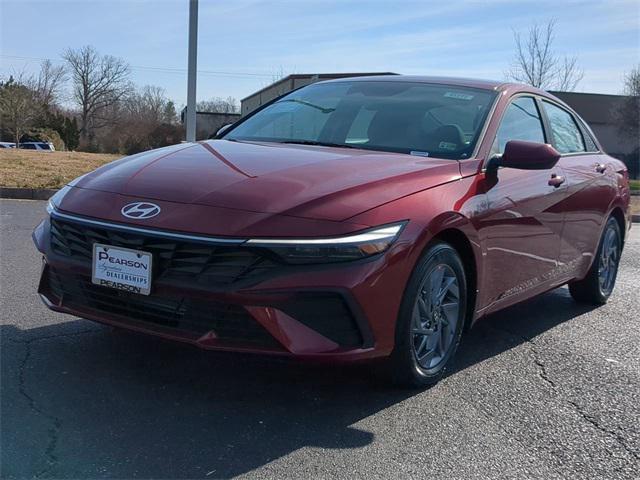 new 2025 Hyundai Elantra car, priced at $25,170