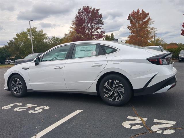 new 2026 Hyundai Sonata Hybrid car, priced at $30,850