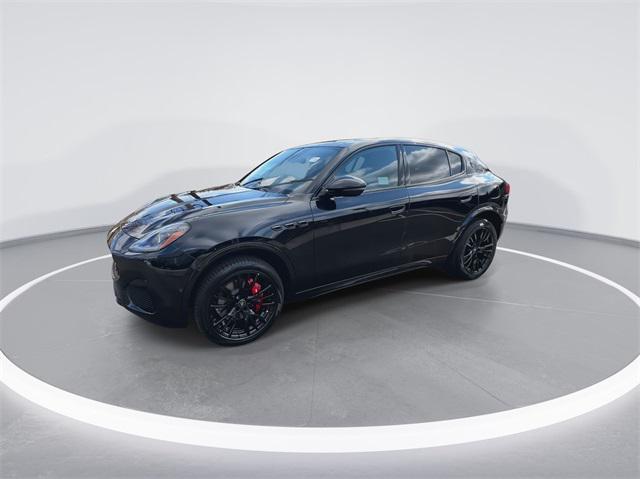 new 2025 Maserati Grecale car, priced at $86,000