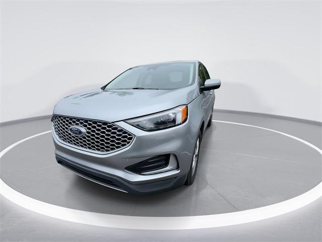 used 2024 Ford Edge car, priced at $26,687