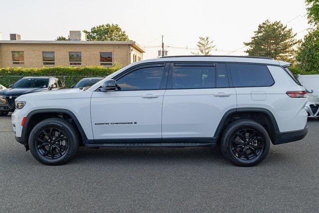 used 2024 Jeep Grand Cherokee L car, priced at $33,659