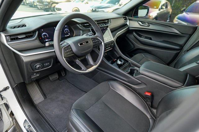 used 2024 Jeep Grand Cherokee L car, priced at $33,659