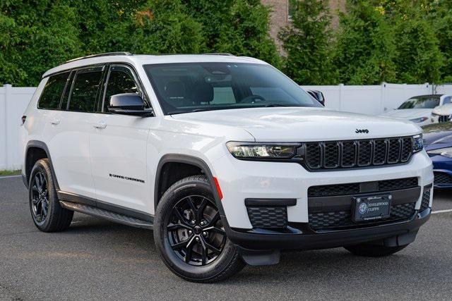 used 2024 Jeep Grand Cherokee L car, priced at $33,659