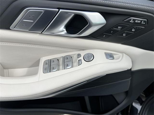 used 2022 BMW X7 car, priced at $51,071