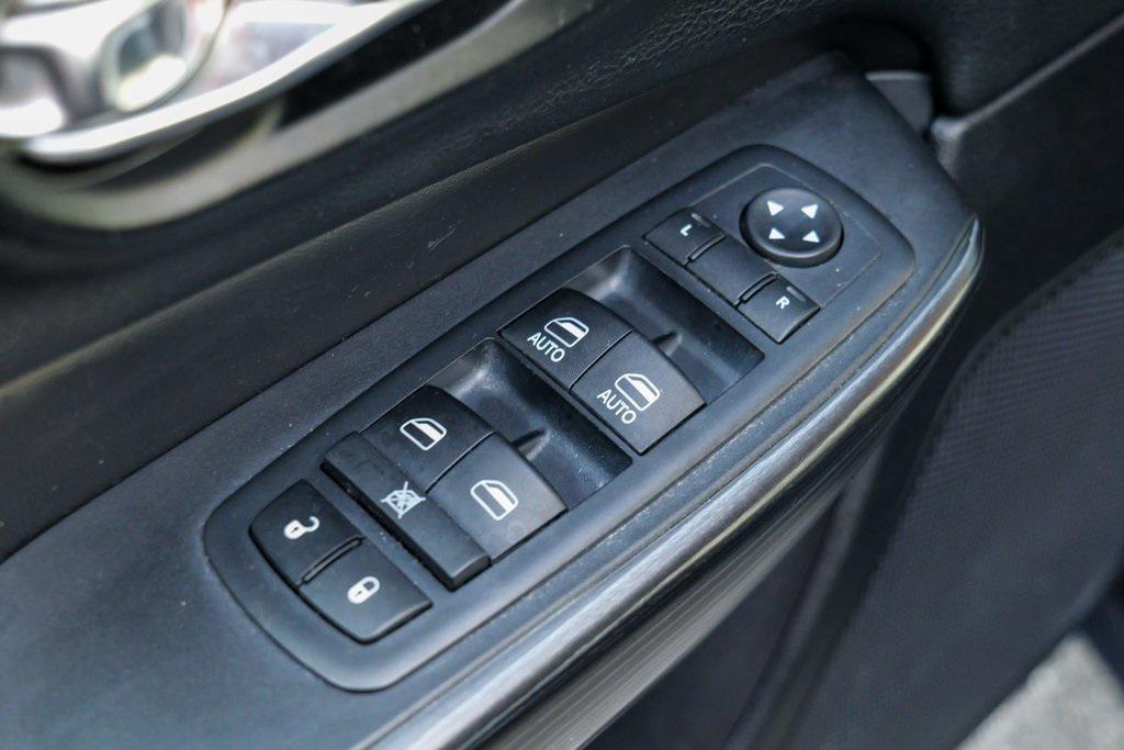 used 2017 Jeep Cherokee car, priced at $11,214