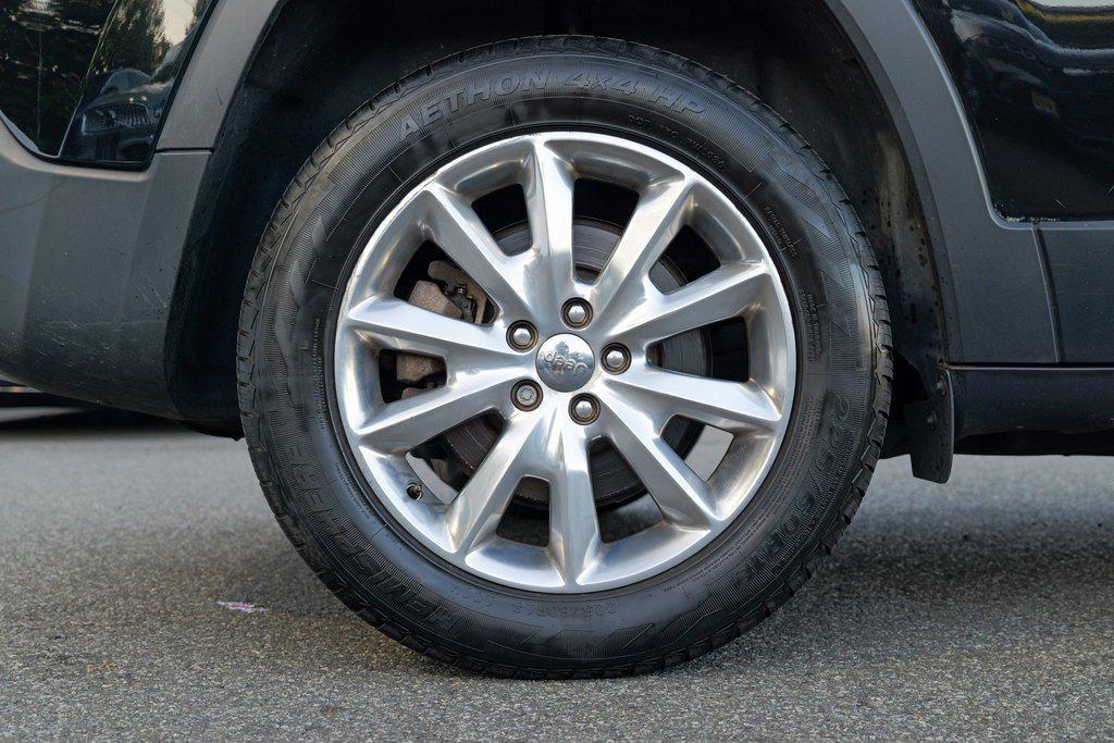 used 2017 Jeep Cherokee car, priced at $10,440