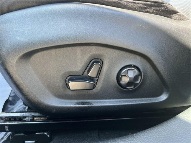 used 2020 Jeep Compass car, priced at $18,547