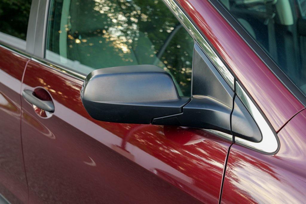 used 2016 Honda CR-V car, priced at $17,484