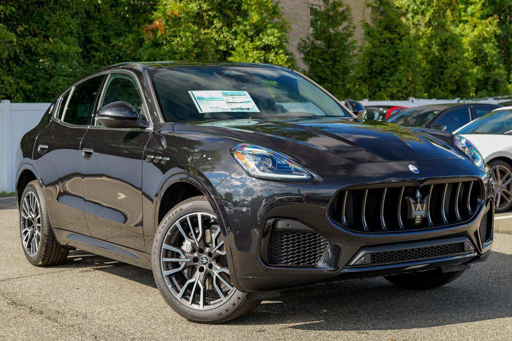 new 2025 Maserati Grecale car, priced at $88,965