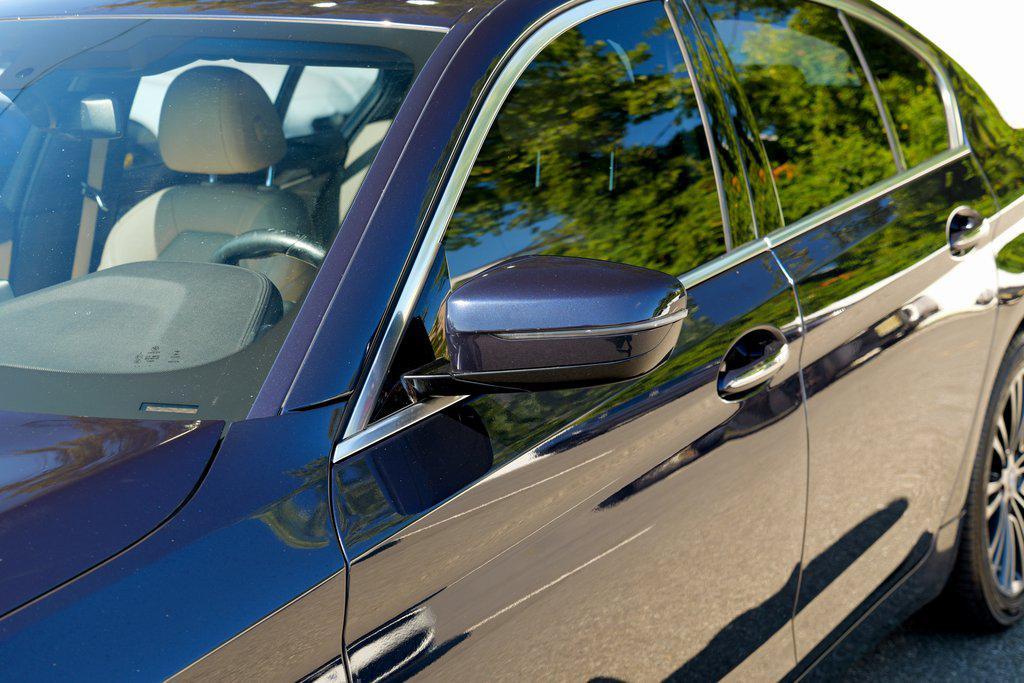 used 2018 BMW 540 car, priced at $25,263