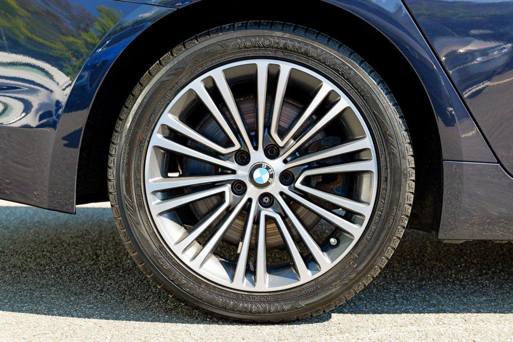 used 2018 BMW 540 car, priced at $25,263