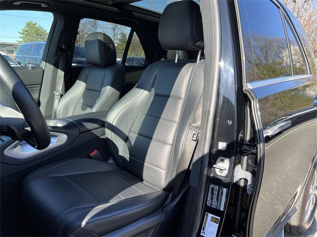 used 2022 Mercedes-Benz GLE 350 car, priced at $40,099