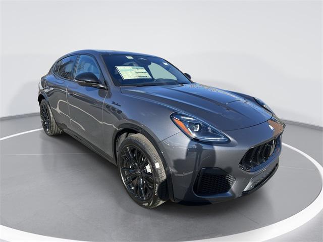 new 2025 Maserati Grecale car, priced at $85,675