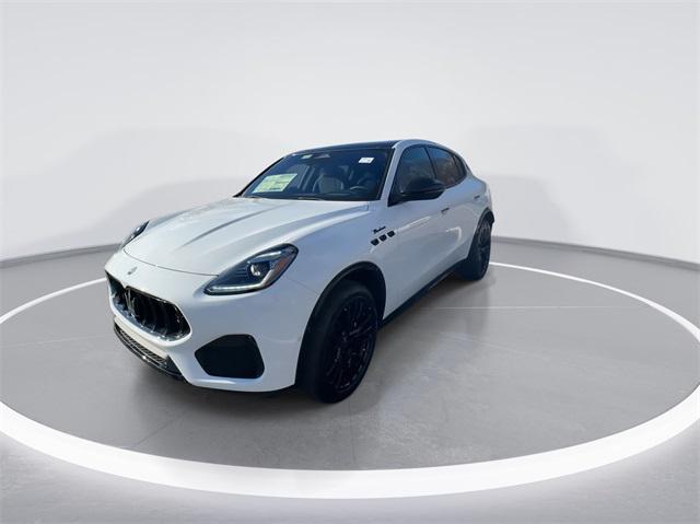 new 2025 Maserati Grecale car, priced at $82,875