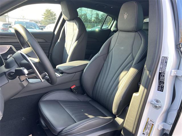 new 2025 Maserati Grecale car, priced at $82,875