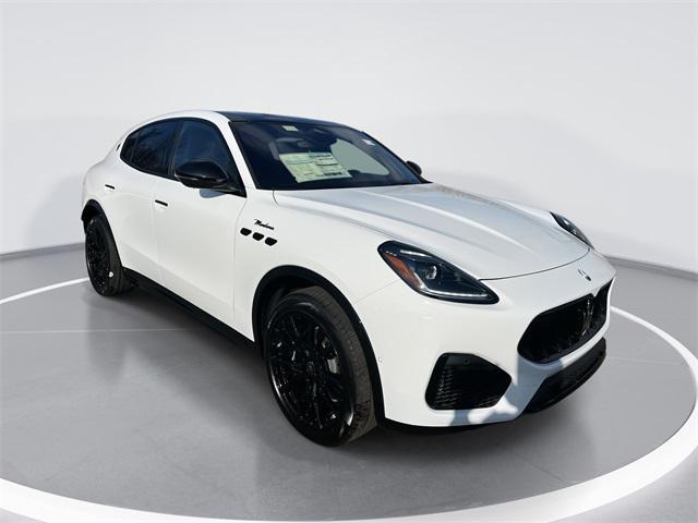 new 2025 Maserati Grecale car, priced at $82,875