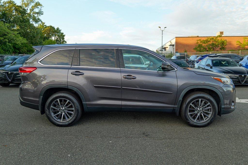 used 2019 Toyota Highlander car, priced at $26,995