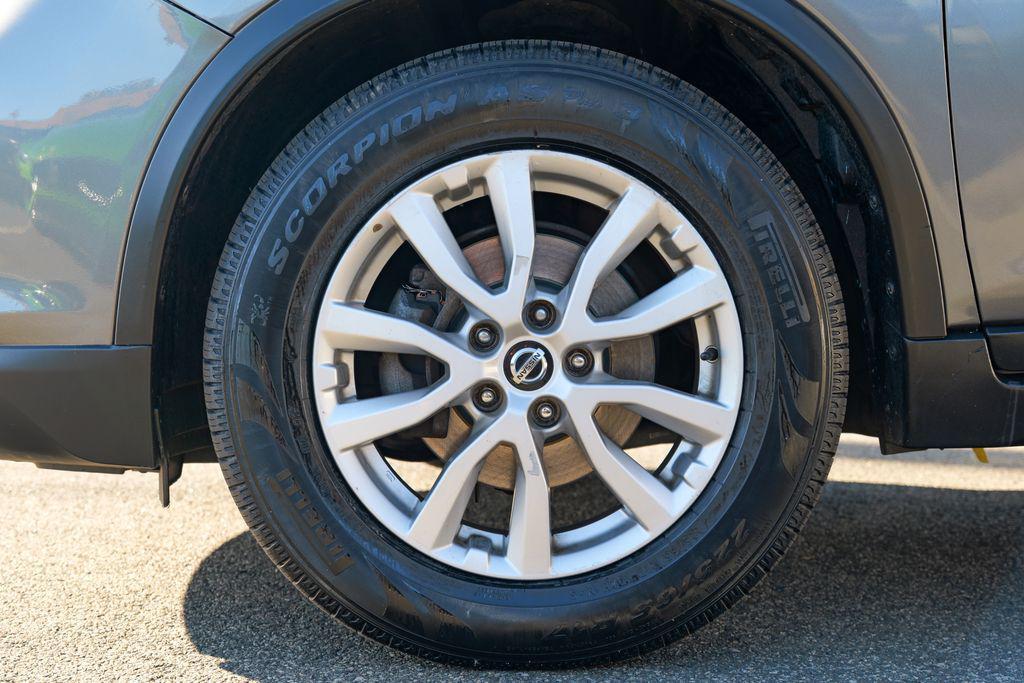 used 2020 Nissan Rogue car, priced at $12,334