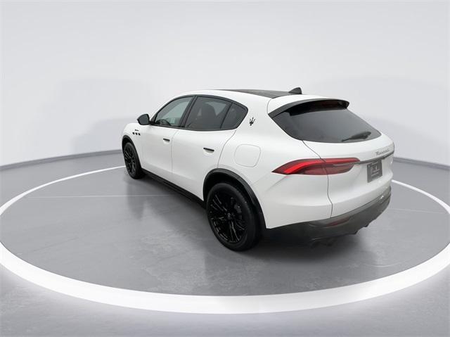 new 2025 Maserati Grecale car, priced at $82,875