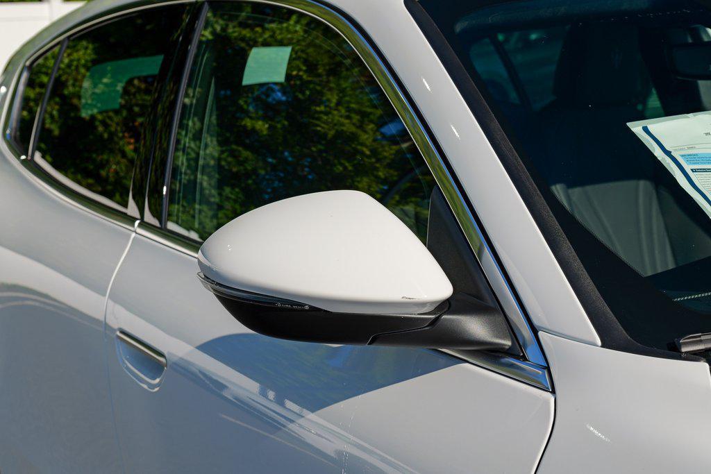 new 2025 Maserati Grecale car, priced at $69,995