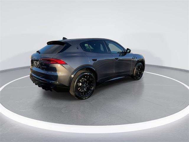 new 2025 Maserati Grecale car, priced at $82,875