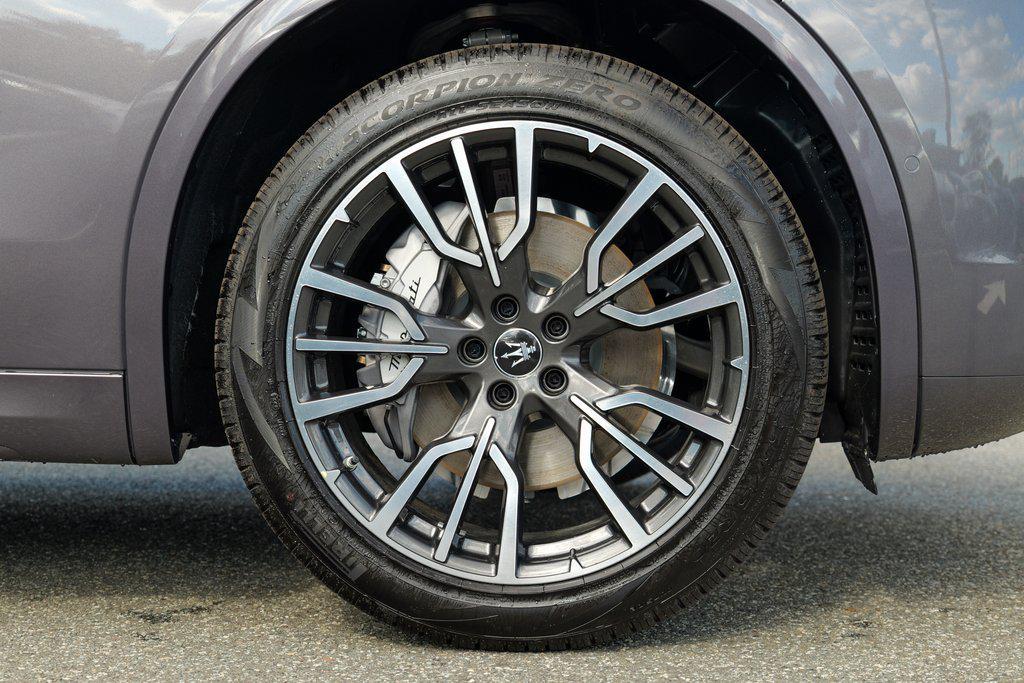 new 2025 Maserati Grecale car, priced at $93,505