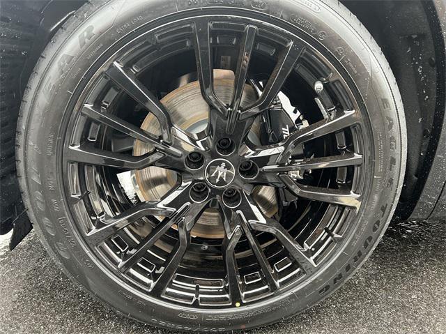 new 2025 Maserati Grecale car, priced at $80,900