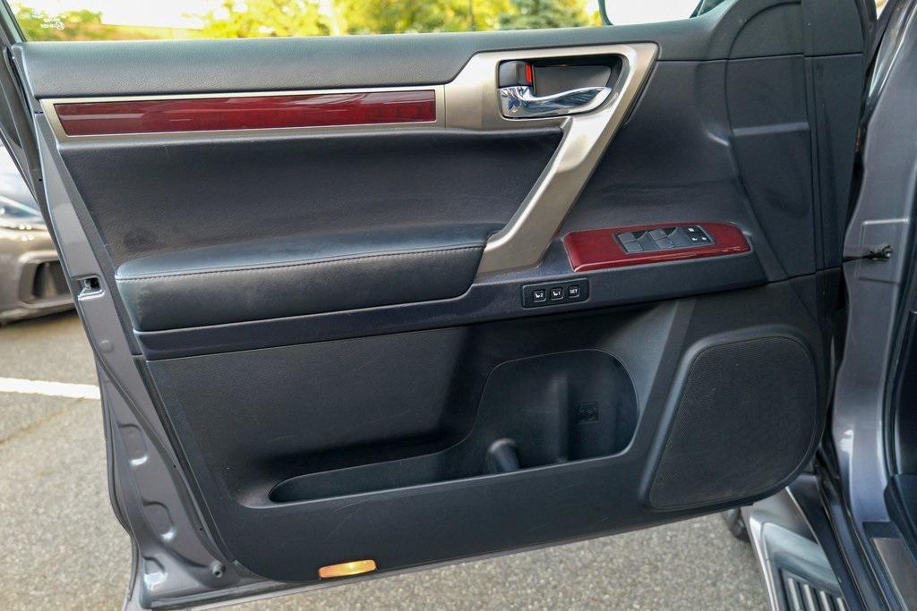 used 2018 Lexus GX 460 car, priced at $29,330