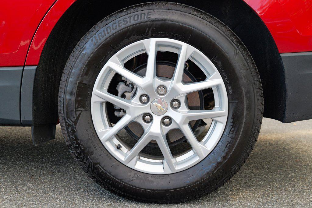 used 2024 Chevrolet Equinox car, priced at $21,647