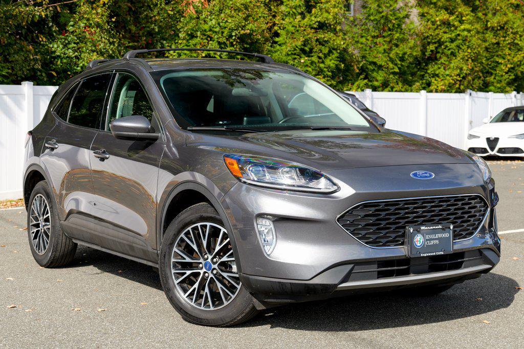 used 2022 Ford Escape car, priced at $21,750