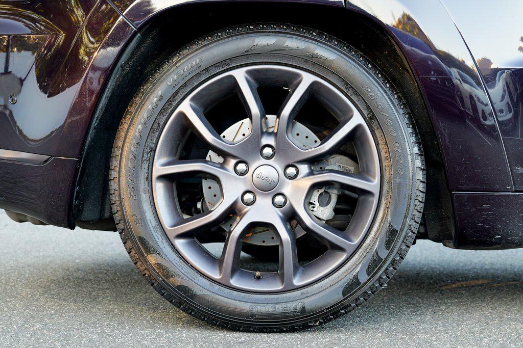 used 2021 Jeep Grand Cherokee car, priced at $27,430