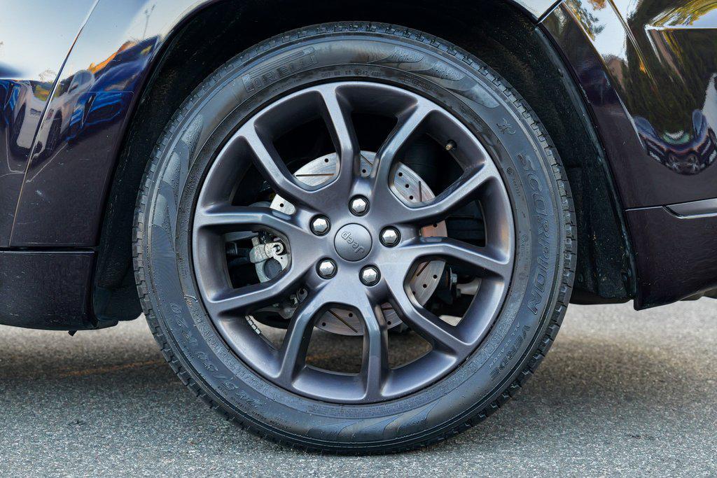 used 2021 Jeep Grand Cherokee car, priced at $27,430