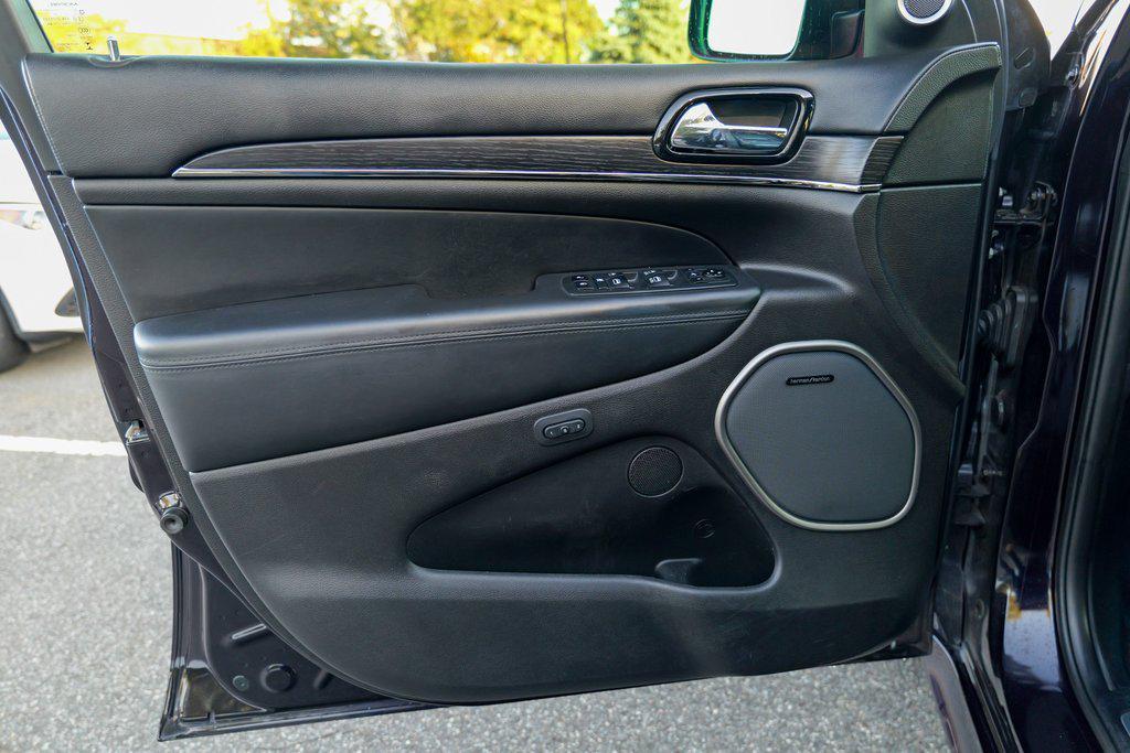 used 2021 Jeep Grand Cherokee car, priced at $27,430