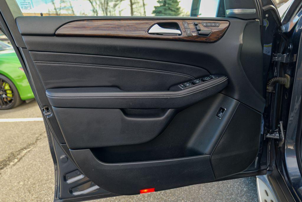 used 2014 Mercedes-Benz M-Class car, priced at $11,644