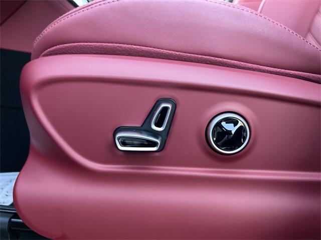 new 2025 Maserati Grecale car, priced at $88,580