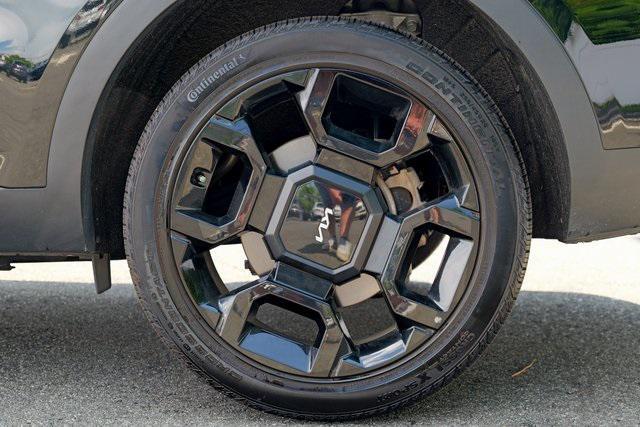 used 2024 Kia Sorento car, priced at $34,521